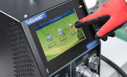 操作(zuo)介紹丨福光(guang)電子LIFG系列锂(lǐ)電池模組均(jun)衡儀