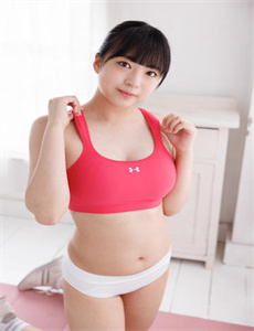 比基尼怪女