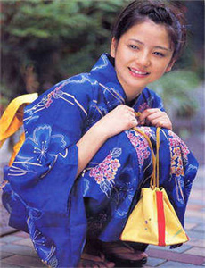 万人迷H被粗汉H玩松了尿进去