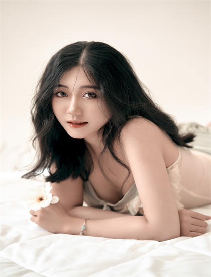 文化分析：《完美假期 第一季》中的番外的补充叙事与世界观扩展 认识电影作为文化载体的功能